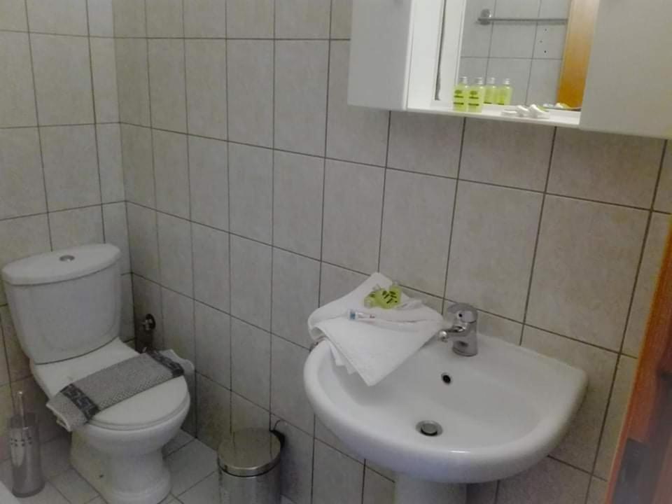 Koyntoyra Rooms Kountoura Selino Bagian luar foto